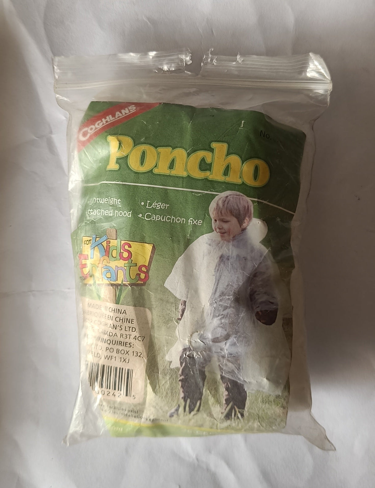 (Stock Clearance) Coghlan's Kid's Poncho Size 30'x40' | 76cm x 102cm